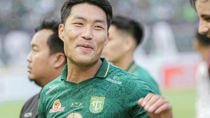 Song Ui-Young berhasil menjadi penentu kemenangan Persebaya Surabaya vs PSM Makassar.