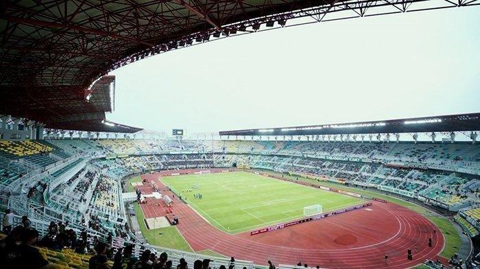 Markas Persebaya Surabaya, Stadion Gelora Bung Tomo