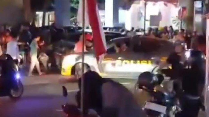 Anggota Polres Kediri Kota mengamankan empat terduga pelaku penculikan perempuan di wilayah Sukorame, Kota Kediri, Sabtu (3/8/2024).