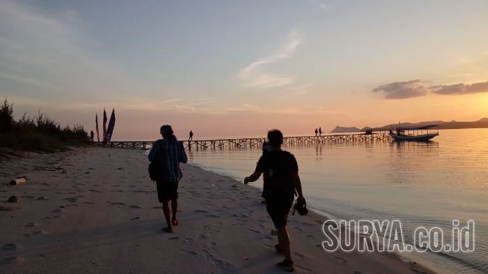 Sunset Pulau Noko