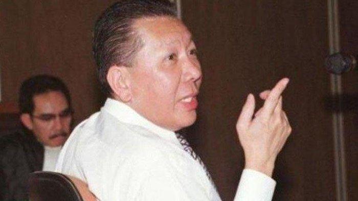 Terpidana perkara cessie Bank Bali, Djoko Tjandra saat dituntut jaksa Antasari Azhar di PN Jakarta Selatan 31 JUli 2008. Kini permohonan PK Djoko Tjandra dimita ditolak oleh jaksa penuntut umum.