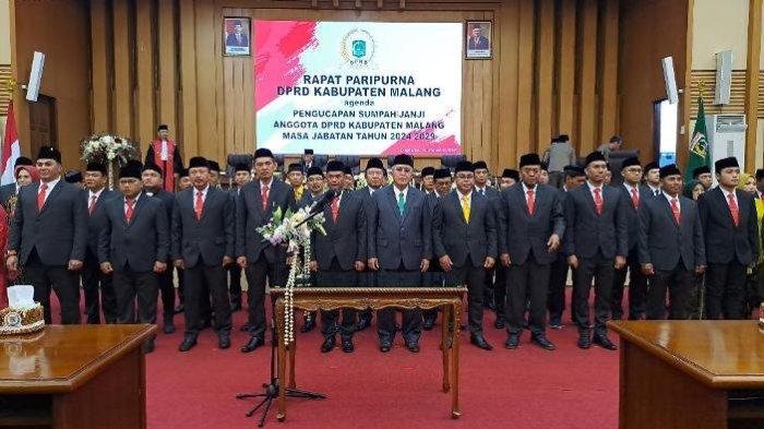 Anggota DPRD Kabupaten Malang masa jabatan 2024-2029 resmi dilantik, Jumat (30/8/2024).