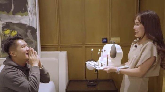 Ayu Ting Ting dan Boy William (Tangkapan layar YouTube Qiss You TV)