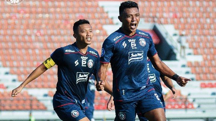 Dedik Setiawan jadi tumpuan Arema FC untuk kembali meraih kemenangan di laga melawan Bhayangkara Presisi Indonesia FC saat banyak pemain pilar cedera