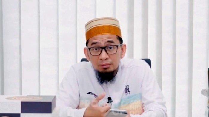 \\Ustaz Adi Hidayat