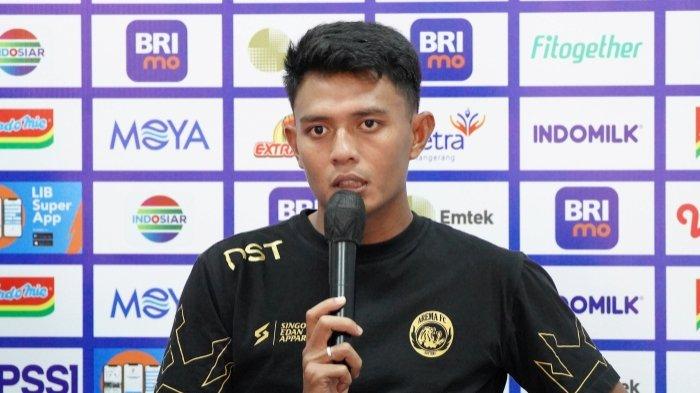 Dedik Setiawan, striker Arema FC.