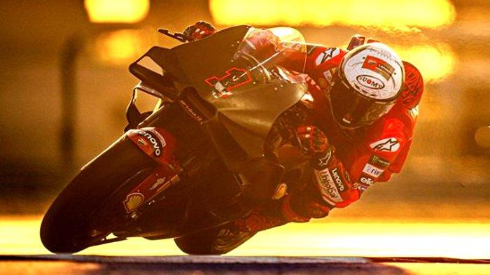 Francesco Bagnaia saat menjalani tes pra musim MotoGP 2024 di Sirkuir Lusail, Qatar. Pecco, julukan Bagnaia, sudah Senang dengan performa Ducati Desmosedici GP24 dan siap kembali berjaya di Jadwal MotoGP 2024