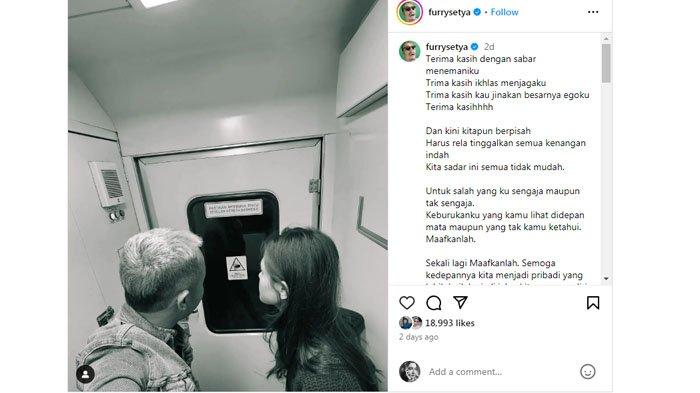 Furry Setya dan Dwinda Ratna cerai