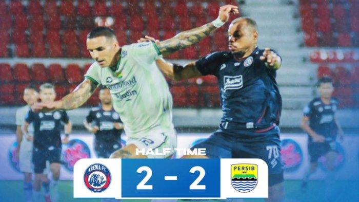 Hasil skor sementara Arema FC Vs Persib Bandung di babak pertama laga Pekan kedua Liga 1 2023-2024 adalah 2-2, Jumat (7/7/2023).