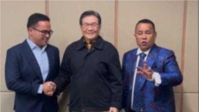 Hotman Paris bertemu dengan orang terkaya di Indonesia (Instagram.com)