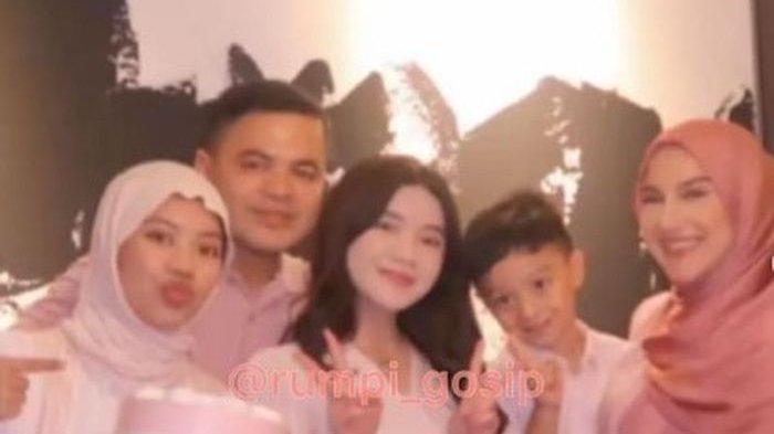 Irish Bella dan keluarga barunya