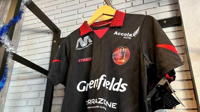 Jersey ketiga Arema FC di Liga 1 2024.