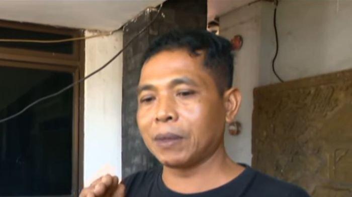 KMP TUNU PRATAMA JAYA TENGGELAM - Bejo ceritakan detik-detik saat dirinya pegangi jasad temannya yang meninggal pasca tragedi tenggelamnya KMP Tunu Pratama Jaya Tenggelam, Kamis (3/7/2025).