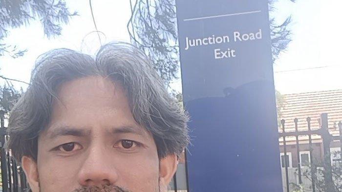 Kisah MD Husain (40), mantan PNS pajak asal Jakarta yang viral karena resign lalu menjadi tukang gosok WC di Australia (X)