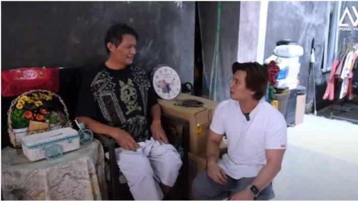 Kondisi aktor Chairil JM saat dijenguk