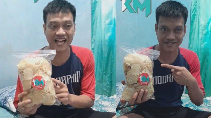 Kurnia Meiga jualan emping eks pemain Arema banjir simpati