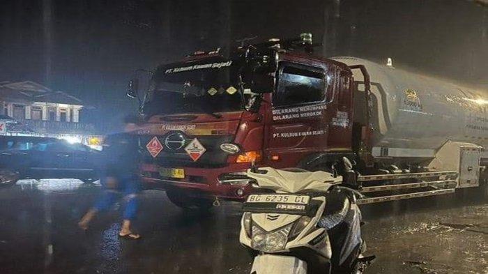 Motor Talimin ayah Bripda Fajri setelah ditabrak mobil pengangkut gas elpiji