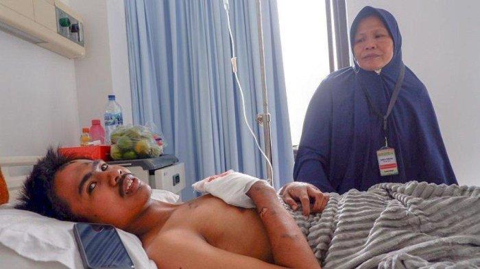 Muhammad Fadli pendaki Gunung Marapi jarinya putus tangkis hujan batu 1