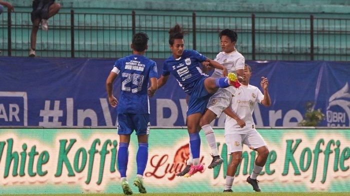 PSIS Semarang kalah 1-2 dari Arema FC pada pekan ketujuh Liga 1 2024 di Stadion Moch Soebroto Magelang, Kamis (26/9/2024).