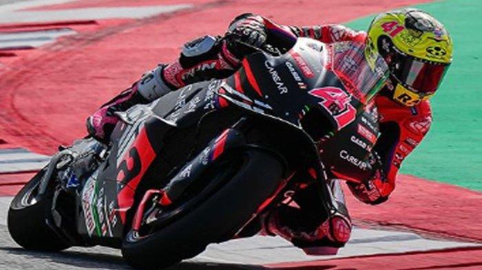 Pembalap Aprilia Racing, Aleix Espargaro, menjadi yang tercepat di sesi Practice MotoGP Catalunya 2023, Jumat (1/9/2023)