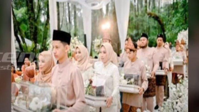 Penampakan seserahan Muhammad Fardana untuk Ayu Ting Ting (tribun)