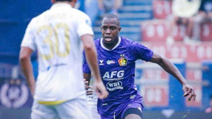 Persik Kediri vs Arema FC di Stadion Brawijaya, Kota Kediri, Senin (16/12/2024).