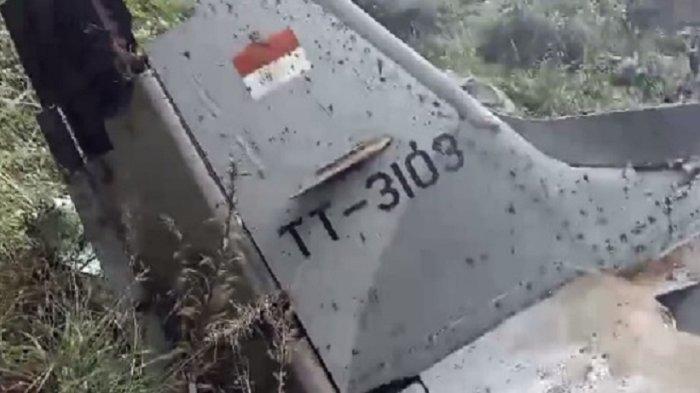 Pesawat TNI AU itu jatuh di kawasan lereng Gunung Bromo, tepatnya di sekitar Desa Keduwung, Kecamatan Puspo, Pasuruan, Jawa Timur, Kamis (16/11/2023).
