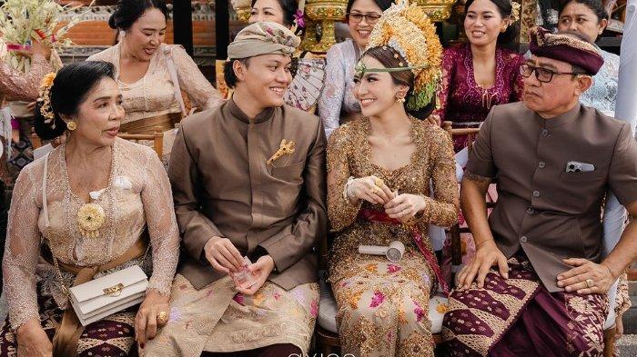 Prosesi upacara adat sebelum pernikahan Mahalini dan Rizky Febian
