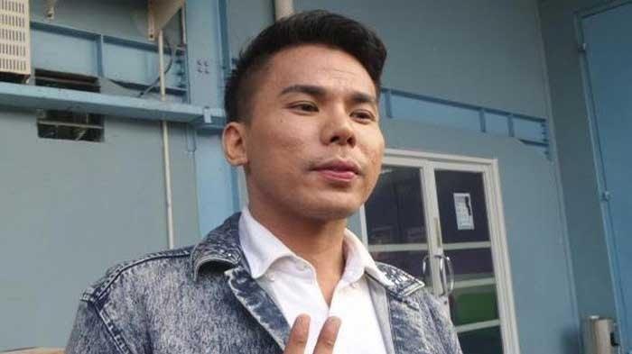 MANTAN MUNCIKARI ARTIS - Foto Robby Abbas (arsip 2021). Yakin Lisa Mariana Jujur, Mantan Muncikari Artis Ini Sentil Ridwan Kamil: Bapak Tanggung Jawab Lah.