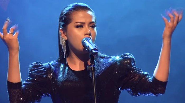Shabrina Leonita di ajang Karaoke World Champion Round 4 tahun 2021