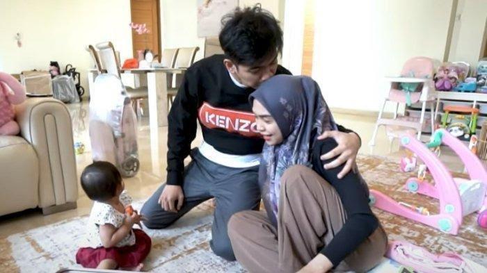 Sikap Ria Ricis dan Teuku Ryan Setelah Isu Cerai, Mendadak Muncul Konten Mesra Disorot Psikolog