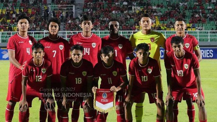 Starting eleven Timnas Indonesia U-20 saat menghadapi Timnas Yordania U-20 di Stadion Gelora Delta Sidoarjo, Jumat (24/1/2025).