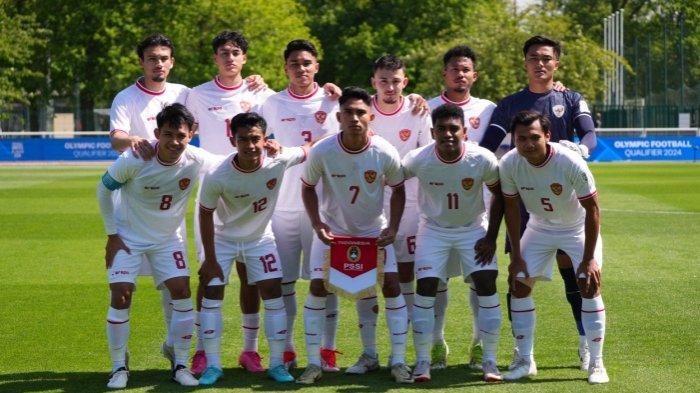 Starting eleven Timnas Indonesia U-23 vs Guinea dalam laga playoff Olimpiade Paris 2024 di Centre National Du Footnall De Calirefontaine, Perancis, Kamis (9/5/2024).