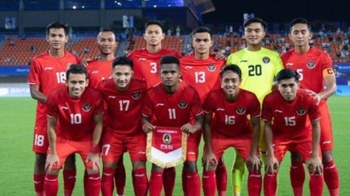 Starting eleven Timnas Indonesia U-24 menghadapi Kirgistan dalam laga perdana Grup F Asian Games 2022, di Zhejiang Normal University East Stadium, Jinhua, China, Selasa (19/9/2023).