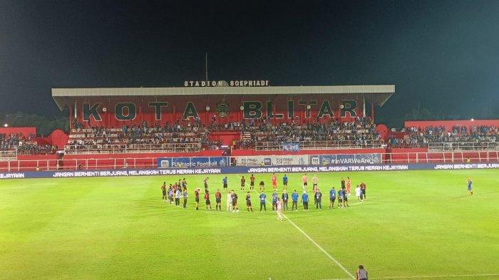 Suasana Stadion Soepriadi, Kota Blitar, dalam laga Arema FC vs Persija Jakarta, 26 Oktober 2024.