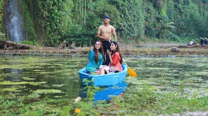 Taman Kemesraan di Dusun Tretes, Bendosari, Kecamatan Pujon, Malang