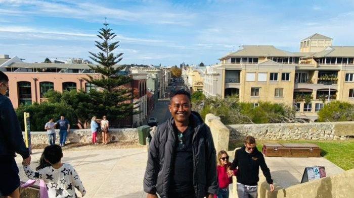 Wartawan Surya (Tribun Jatim Network), Tri Mulyono, berada di Kings Park, Perth, Australia, Kamis (25/04/2024).