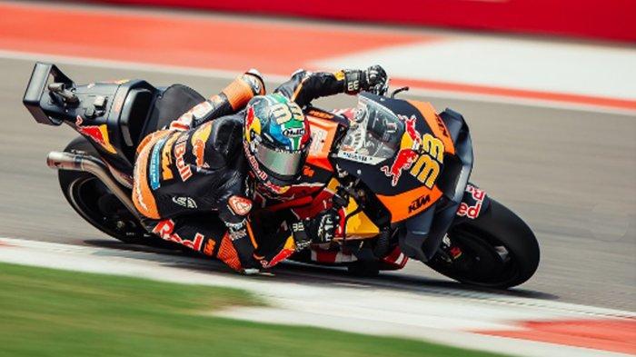 Pembalap KTM Factory Racing Brad Binder saat di MotoGP India 2023.Pembalap Afrika Selatan ini sukses menjadi yang tercepat pada sesi Practice MotoGP Jepang 2023 di Sirkuit Motegi, Jumat (29/9/2023).