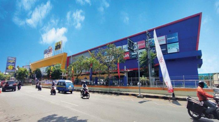 Grand Re-launching Mitra10 Malang,