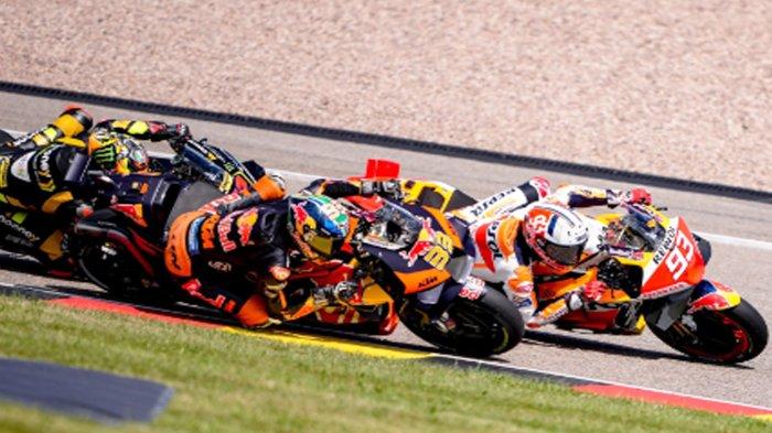 Status kebersamaan Marc Marquez bersama Honda akan mempengaruhi bursa transfer pembalap MotoGP 2024