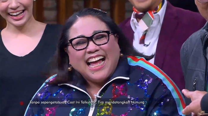 Nunung hadir di acara Ini Talkshow