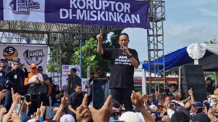 Calon presiden (capres) nomor urut 01 Anies Baswedan menggelar kampanye akbar di Kota Tangerang, Minggu (21/1/2024).