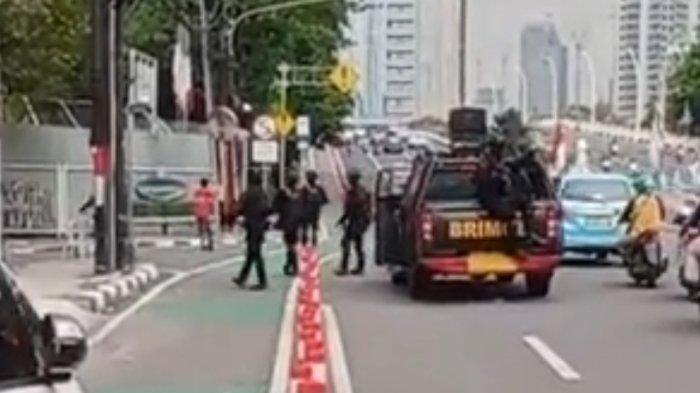 Baru-baru ini media sosial dihebohkan dengan rumah pemenangan Ganjar-Mahfud MD di kawasan Menteng, Jakarta Pusat didatangi Anggota Brimob.