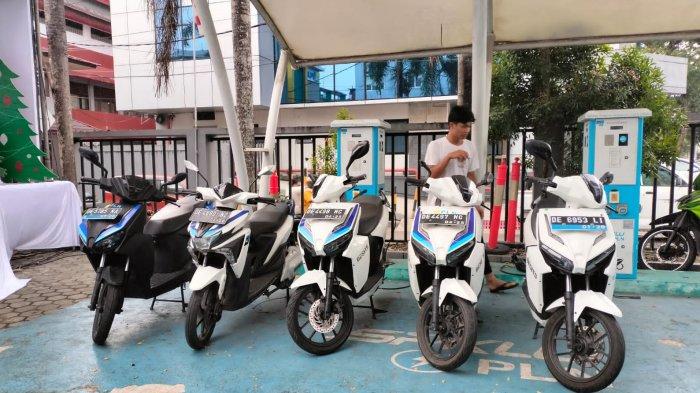 Kendaraan Listrik yang dipamerkan dalam acara Christmas E-Lifes