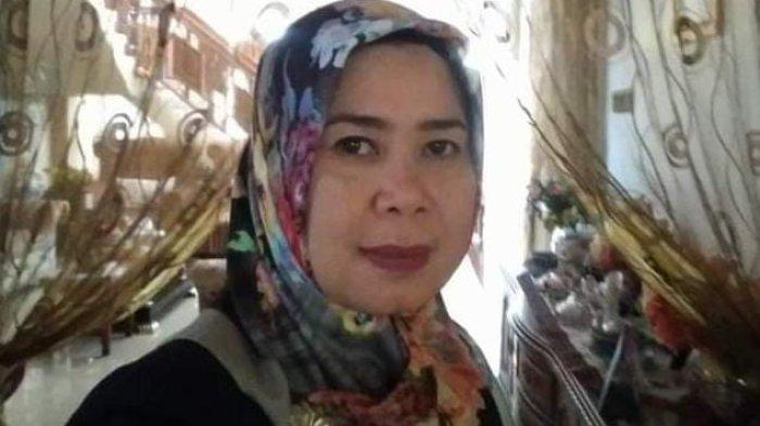 Farida Djama Ketua Fraksi partai Golkar dì Dewan Perwakilan Rakyat Daerah (DPRD) Maluku Utara.