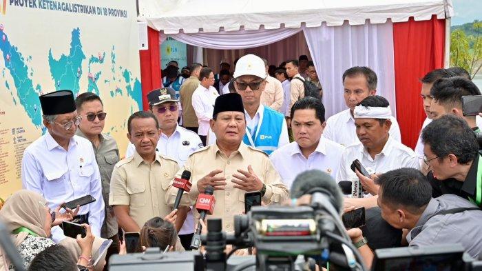 Presiden Prabowo menargetkan kemandirian energi dalam lima tahun ke depan, termasuk penghentian impor bahan bakar minyak (BBM). Ia juga optimistis bahwa Indonesia tidak hanya akan menjadi negara mandiri, tetapi juga menjadi salah satu pemain utama dalam transformasi energi global.