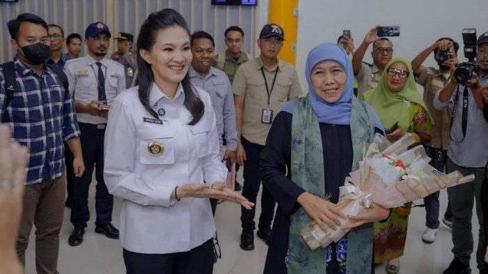 Gubernur Maluku Utara, Sherly Laos atau Sherly Tjoanda, menyambut kedatangan Gubernur Jawa Timur, Khofifah Indar Parawansa di Malut pada Selasa, 11 Maret 2025. Gambar tangkap layar diambil dari Instagram @s_tjo pada 12 Maret 2025.