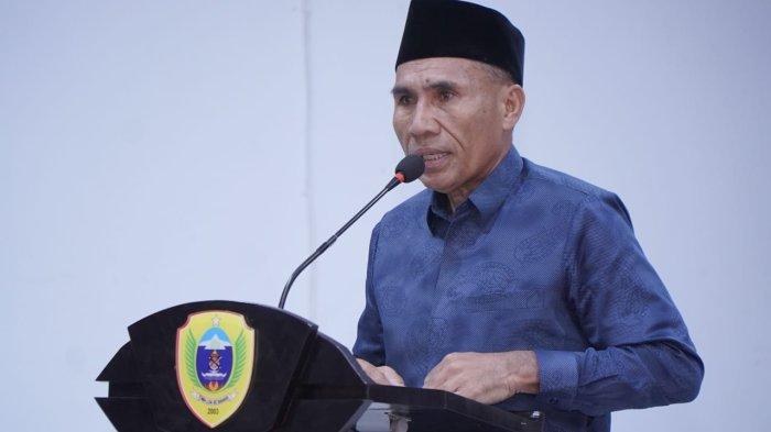 KOLABORASI: Sambutan Asisten Setda Bidang Perekonomian dan Pembangunan Kota Tidore Kepulauan, Maluku Utara Taher Husain pada pelantikkan dan rapat kerja (Raker) pengurus badan pengurus cabang himpunan pengusaha muda indonesia (HIPMI) Kota Tidore Kepulauan, Sabtu (28/6/2025)