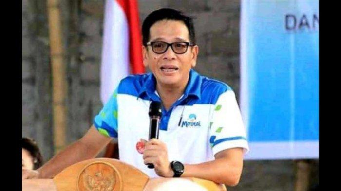 Mantap Bupati Pulau Morotai, Benny Laos.