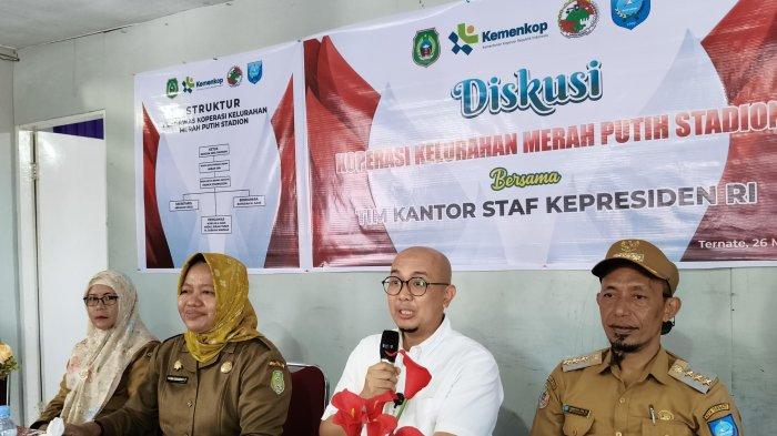 PROGRAM: Ketua Tim KSP Anggit Prasidha pada diskusi Koperasi Kelurahan Merah Putih Stadion, Senin (26/5/2025)